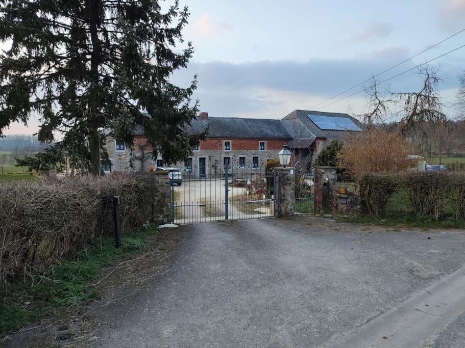 Appartement Le Champs Des Lievres à Beaumont Extérieur photo