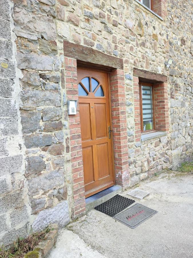 Appartement Le Champs Des Lievres à Beaumont Extérieur photo